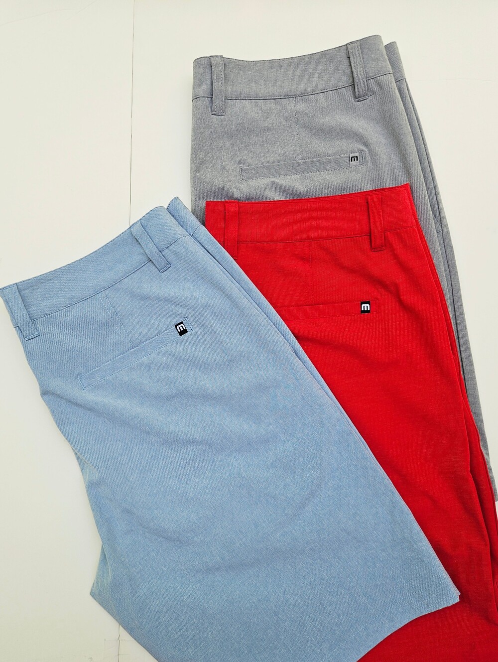 TravisMathew Men's Blue Performance Golf Shorts Size 35 Stretch Casual NWOT - Picture 12 of 14